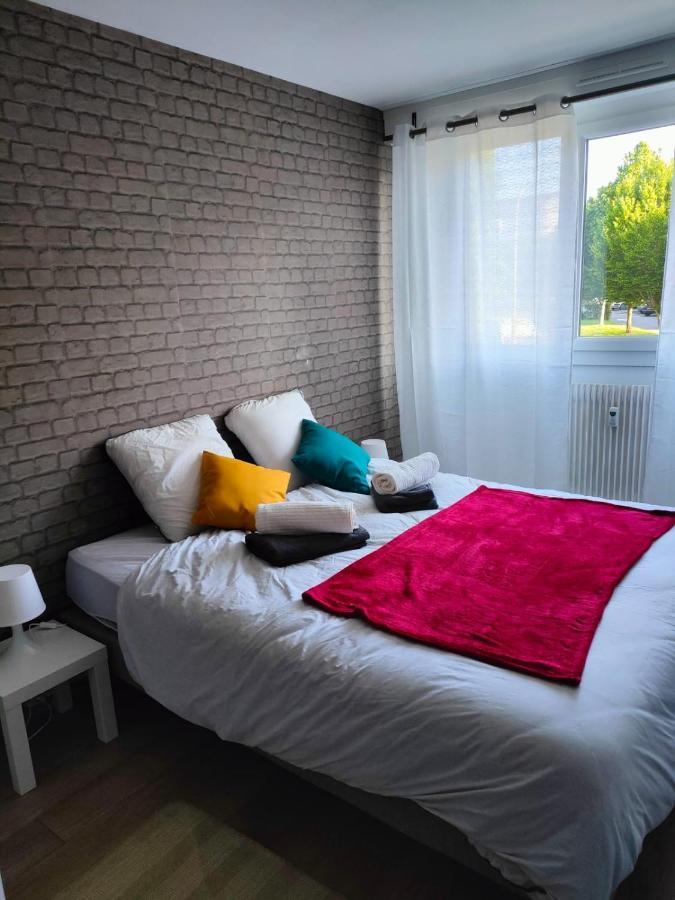 Chaleureux Appartement. Dinan Exterior foto